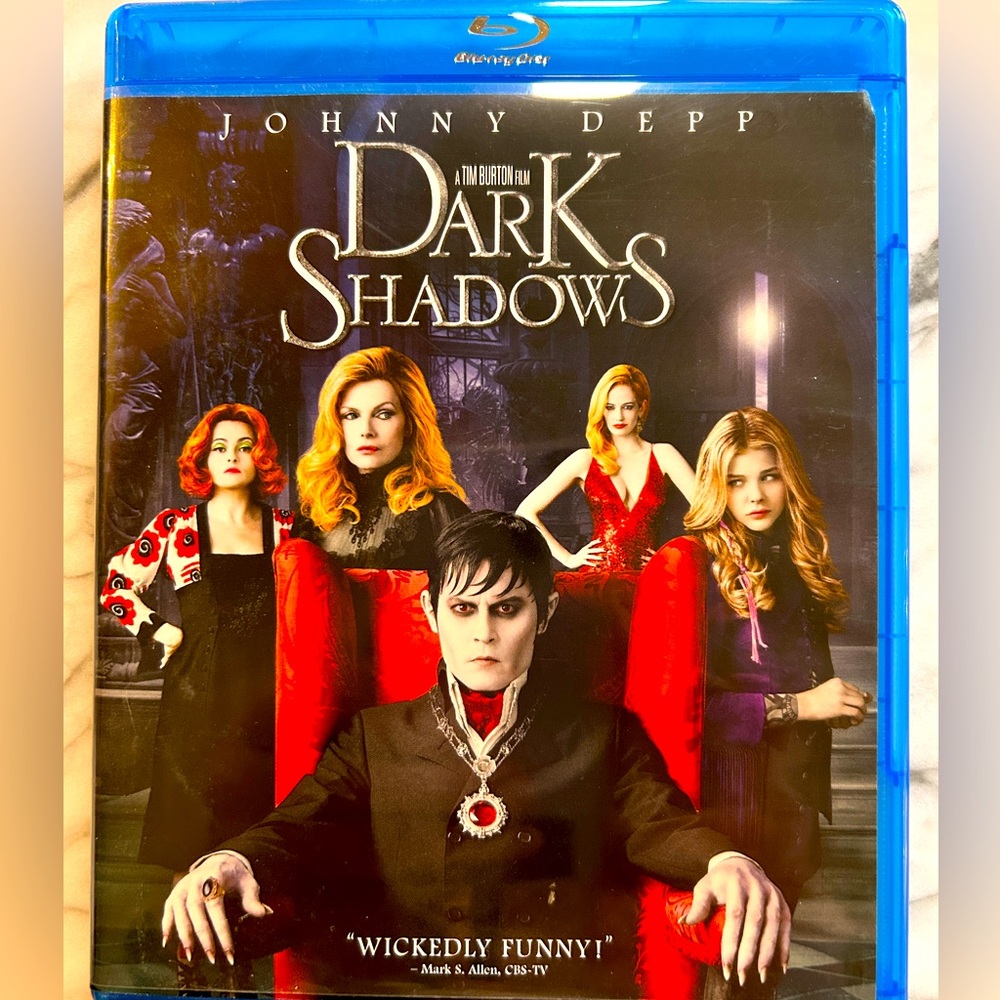 Johnny Depp in Dark Shadows Blu-Ray movie Disc